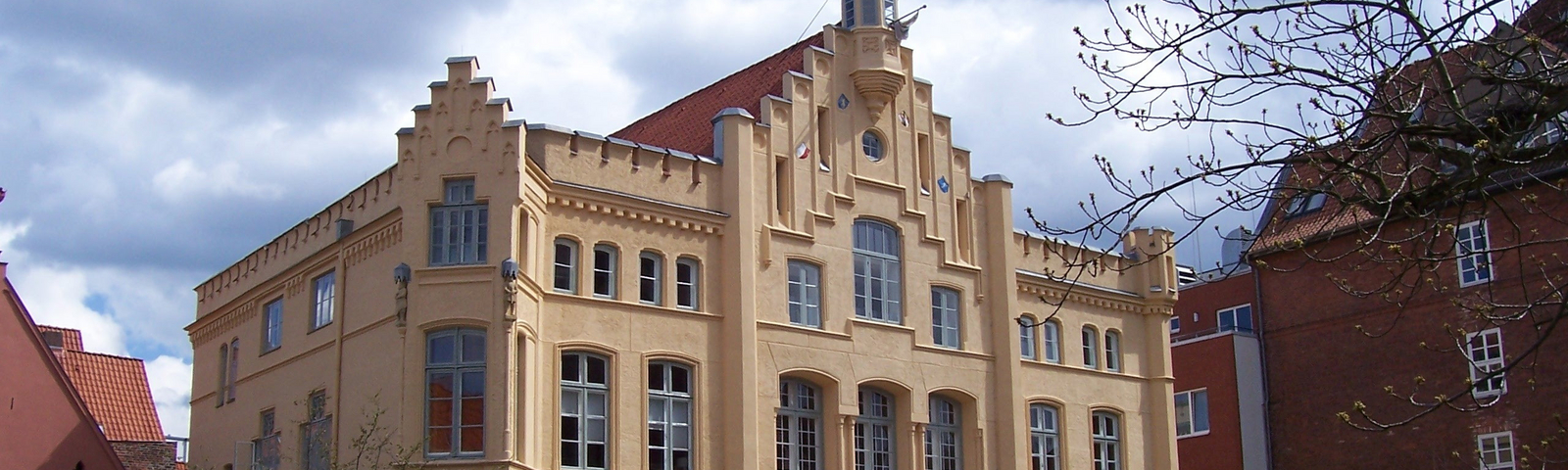Pověření - Kancelářské a administrativní budovy
