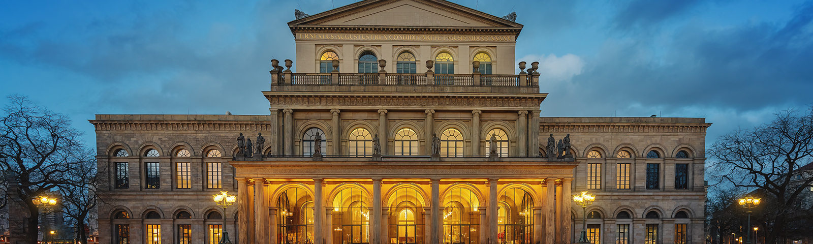 References - Mjesta za okupljanje i manifestacije