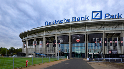 Produktu - Deutsche Bank Park | Frankfurt nad Mohanem, Německo